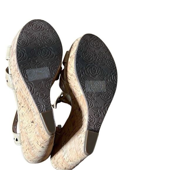 Carlos Santana NWT Cutout Geneva Cork Wedge Heel Sandals Natural Size 6.5 - Picture 9 of 9